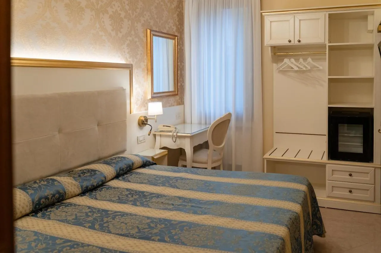 **  Hotel Tivoli Venice Italy
