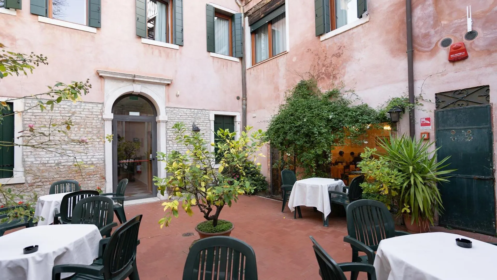 **  Hotel Tivoli Venice Italy
