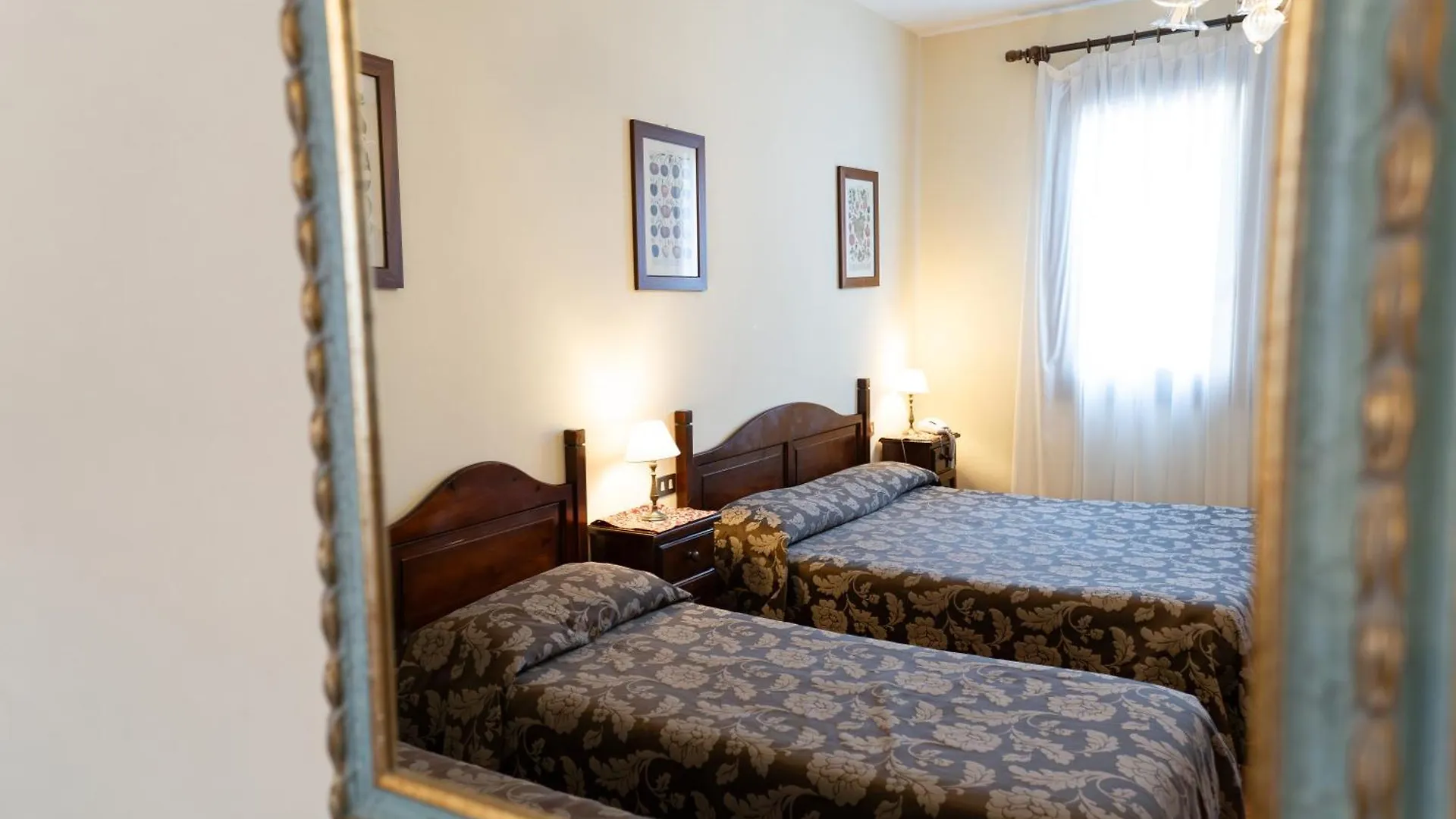 Hotel Tivoli Venice