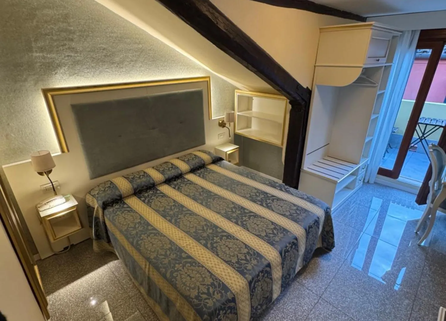 **  Hotel Tivoli Venice Italy